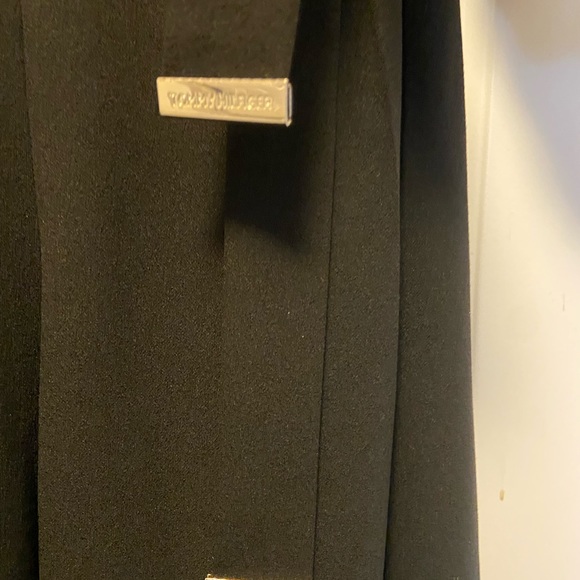 Tommy Hilfiger black jumpsuit sheet sleeves worn once - Picture 3 of 6